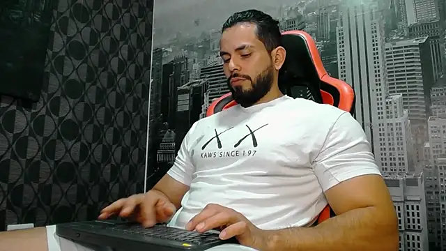 Snapshot of jake_skye chatting on September 2025 03:22:01 PM jake skye online show from September 2025 03:22:01 PM