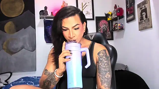 dariell smokesexx online show from February 2026 03:35:02 PM