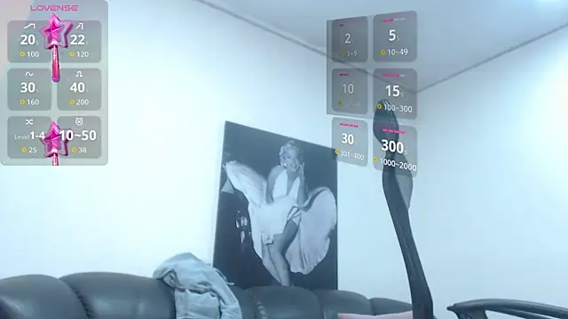 camilleDiaz16 online show from April 2026 10:11:01 PM