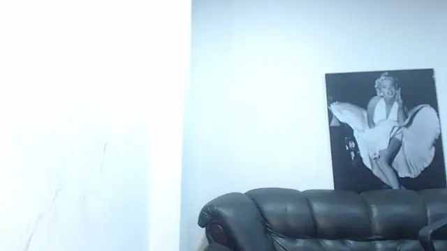 camilleDiaz16 online show from September 2025 06:14:01 PM