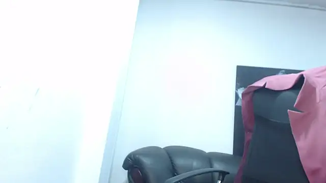 camilleDiaz16 online show from September 2025 09:43:02 PM