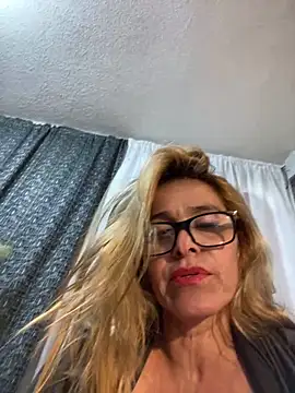 SahoryHorny online show from December 2025 08:14:01 PM