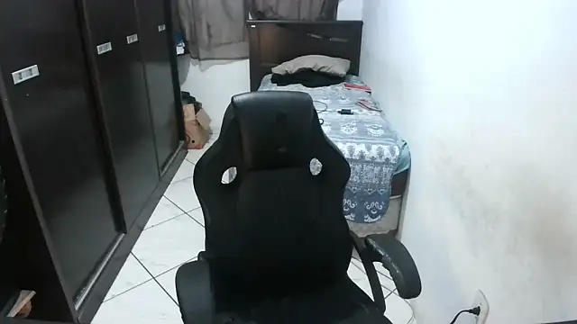 Brian Aries online show from June 2026 03:34:02 AM