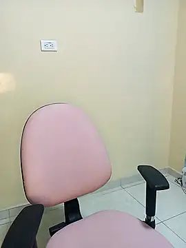 nammy  dirtyhott online show from November 2025 01:59:01 PM