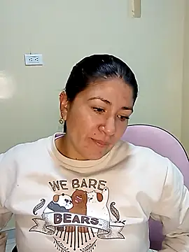 nammy  dirtyhott online show from November 2025 01:27:02 PM