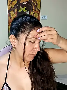 nammy  dirtyhott online show from December 2025 01:21:01 PM