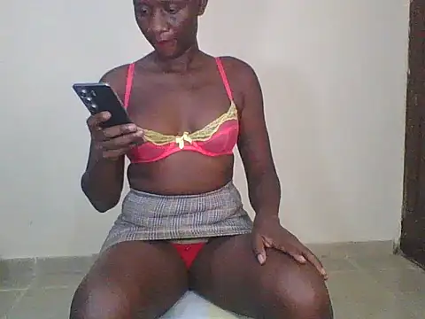 SilentQueen93 online show from September 2025 01:58:02 PM