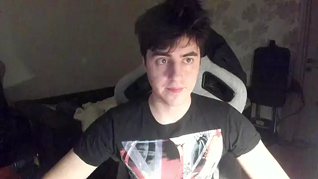 Knuckles17 online show from February 2026 01:22:02 PM