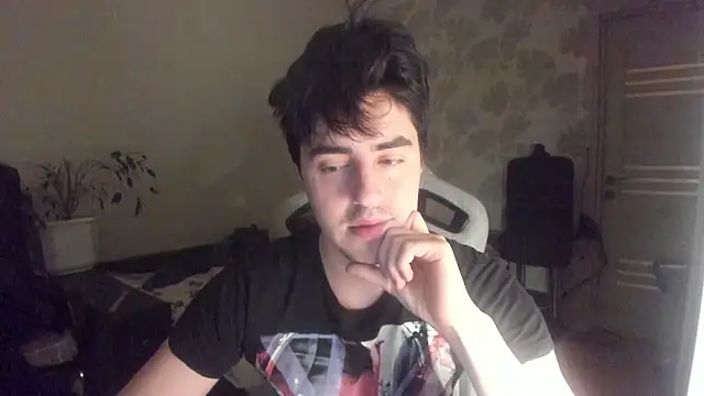 Knuckles17 online show from February 2026 05:48:01 PM