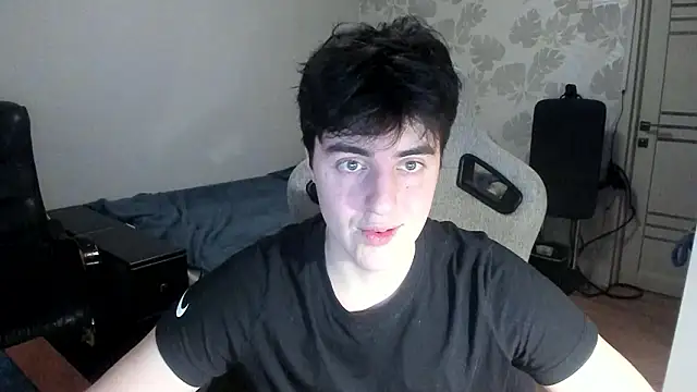 Knuckles17 online show from February 2026 01:29:01 PM