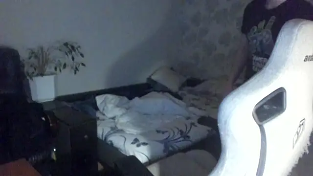 Knuckles17 online show from February 2026 01:50:02 AM