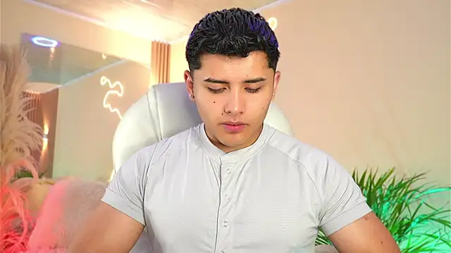 MatiasKorn online show from April 2026 03:02:02 AM