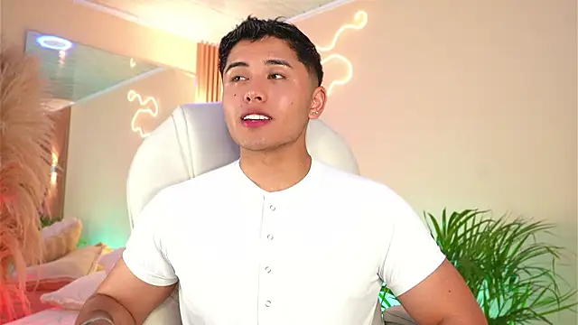 MatiasKorn online show from April 2026 04:14:01 AM