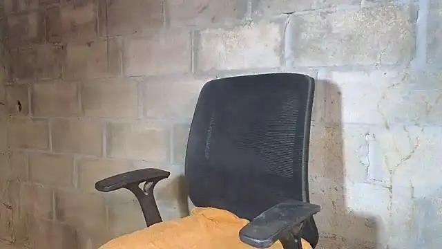 Snapshot of nzanizy chatting on March 2026 07:08:01 AM nzanizy online show from March 2026 07:08:01 AM