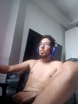 Mateusoliver7 online show from March 2026 11:51:01 AM