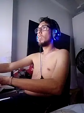 Mateusoliver7 online show from March 2026 09:49:01 PM