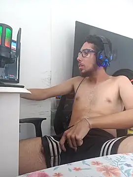 Mateusoliver7 online show from March 2026 12:22:02 PM