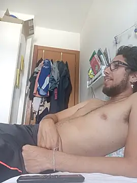 Mateusoliver7 online show from April 2026 03:51:01 PM