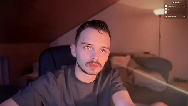 naked psy online show from February 2025 11:24:01 PM