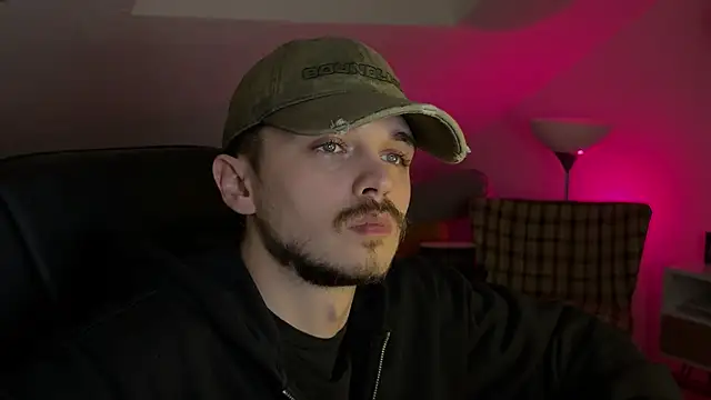 naked psy online show from January 2026 12:28:01 AM