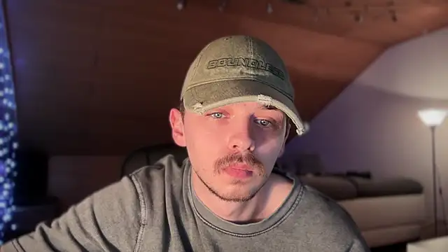 naked psy online show from January 2025 03:20:01 AM