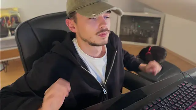 naked psy online show from October 2025 02:21:01 AM