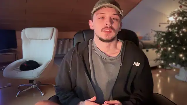 naked psy online show from January 2025 07:43:02 AM