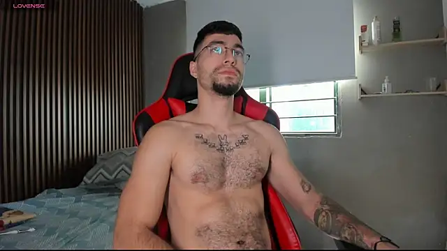 lil faker420 online show from December 2025 07:04:02 PM