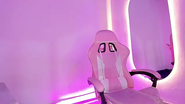 Snapshot of _girl_fernanda_ chatting on October 2025 10:15:01 AM girl fernanda online show from October 2025 10:15:01 AM