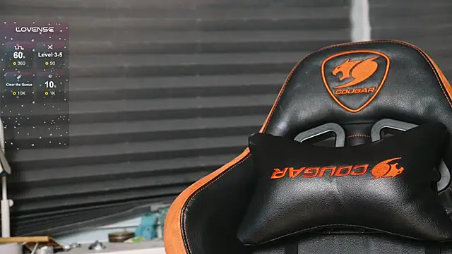 BlueCherryy online show from November 2025 12:48:01 PM