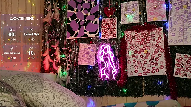 BlueCherryy online show from January 2026 06:35:02 PM