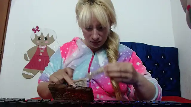 69liamilk69 online show from September 2025 07:00:01 AM