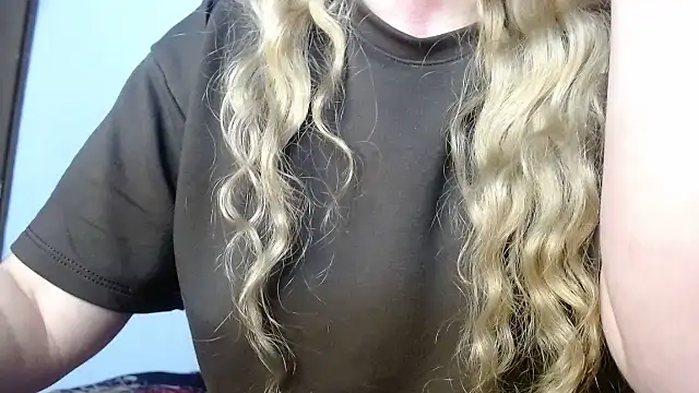 69liamilk69 online show from February 2025 07:43:01 AM