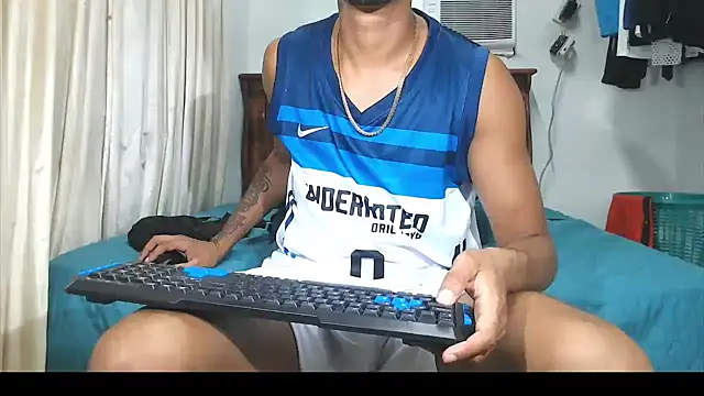 black latin23cm online show from July 2026 10:49:02 PM