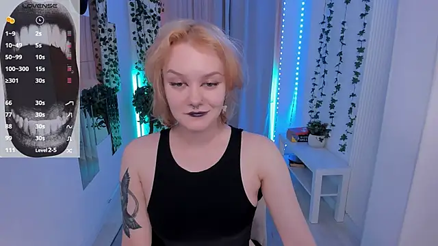 cyber whore  online show from April 2026 09:32:02 PM