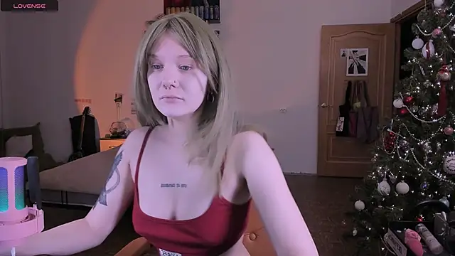 Snapshot of cyber_whore_ chatting on February 2026 04:17:01 PM cyber whore online show from February 2026 04:17:01 PM