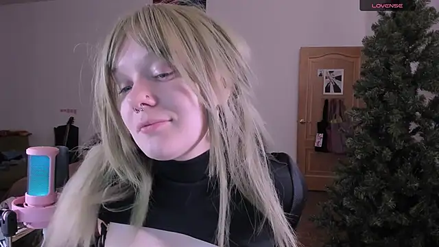 Snapshot of cyber_whore_ chatting on February 2026 03:45:02 PM cyber whore online show from February 2026 03:45:02 PM