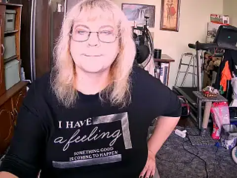 LOLA8888 online show from September 2025 10:30:02 AM
