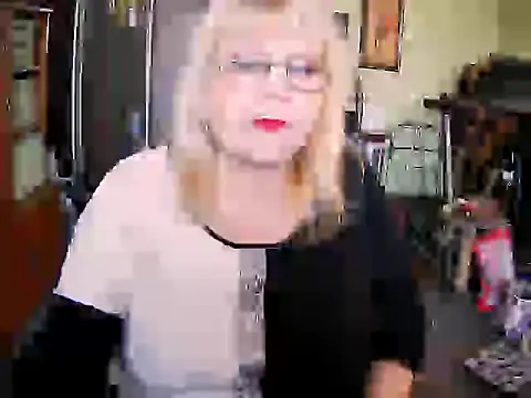 LOLA8888 online show from October 2025 11:01:02 AM