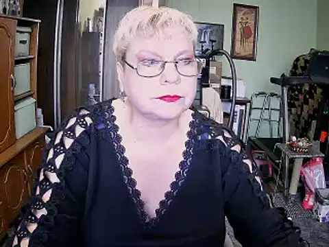 LOLA8888 online show from October 2025 10:16:01 AM