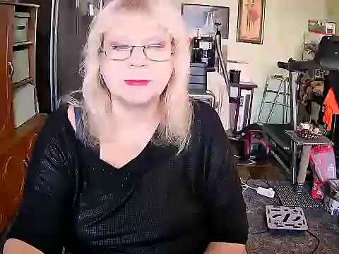 LOLA8888 online show from September 2025 11:16:01 AM