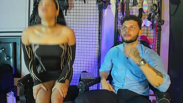 Snapshot of Twisted_Fantasy chatting on November 2025 04:40:02 AM Twisted Fantasy online show from November 2025 04:40:02 AM