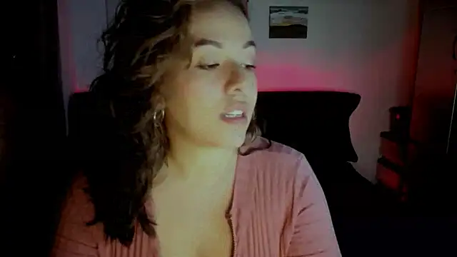 joan-star online show from November 2025 10:04:02 AM