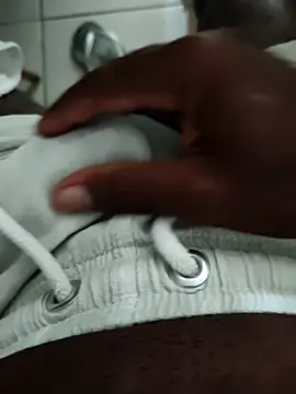 Mozen 13 online show from March 2026 11:21:02 PM