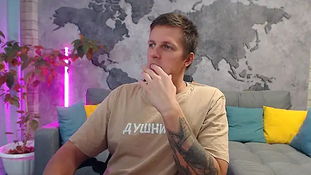 VikingChrisss online show from November 2025 11:31:02 AM