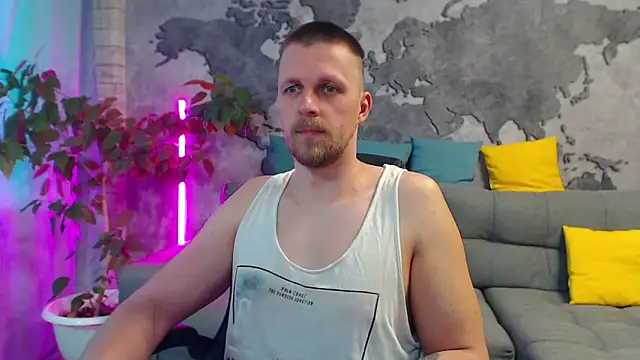 Snapshot of VikingChrisss chatting on May 2026 10:15:01 AM VikingChrisss online show from May 2026 10:15:01 AM