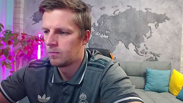 VikingChrisss online show from December 2025 11:31:01 AM