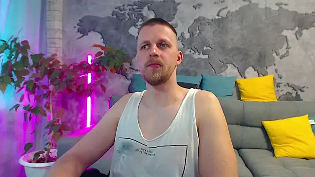 Snapshot of VikingChrisss chatting on May 2026 10:02:02 AM VikingChrisss online show from May 2026 10:02:02 AM