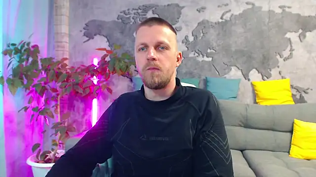 Snapshot of VikingChrisss chatting on May 2026 10:32:01 AM VikingChrisss online show from May 2026 10:32:01 AM