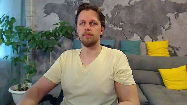 Snapshot of VikingChrisss chatting on April 2026 08:44:02 AM VikingChrisss online show from April 2026 08:44:02 AM